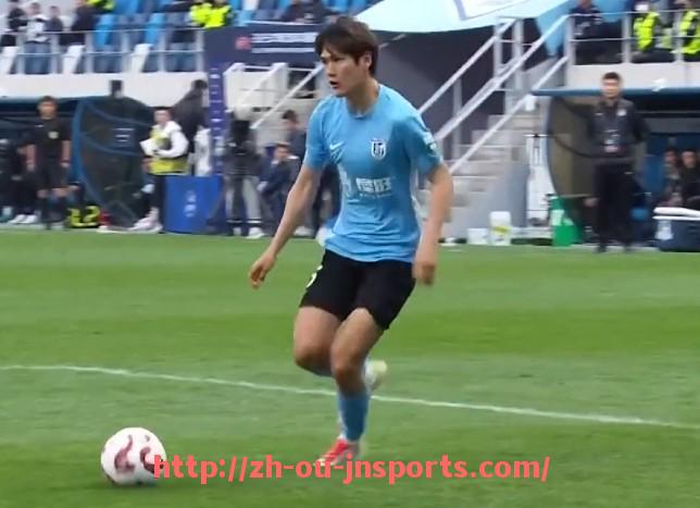 JN江南体育-法甲防守战术变化及防守体系优化策略探讨